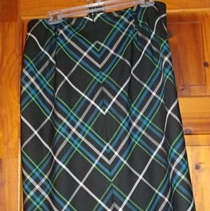 💚2/$10💚New Nine and Co. Skirt with matching belt